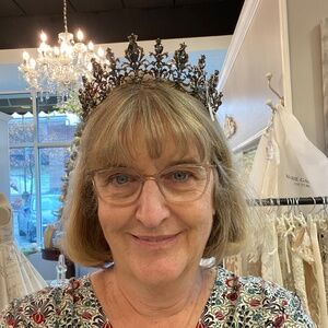 Meet your Posher, Carol